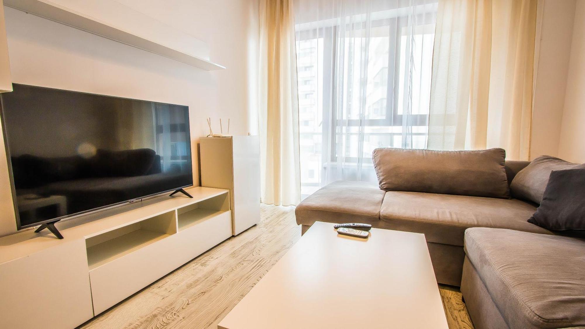 Luxury / Mihai Bravu Apartmens Boekarest Buitenkant foto